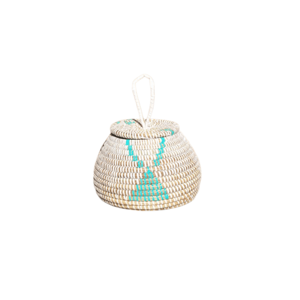 Turquoise/wit mandje met deksel – Handgemaakt